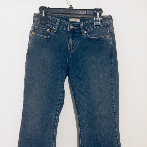 Women’s Levi’s Jeans 4 short 4S dark distress #30 - Picture 6 of 8